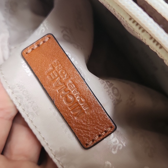 Michael Kors large brown and tan logo monogram tote fancy business shoulder bag - Picture 9 of 17